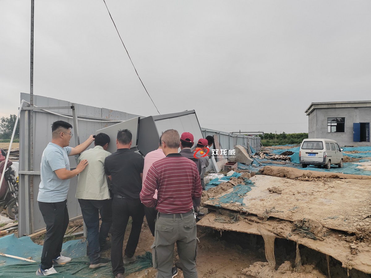 双龙威积极投身排涝工作中